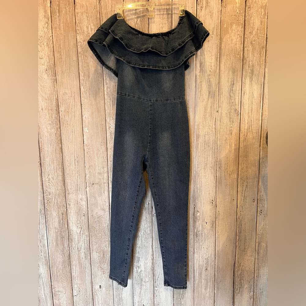 Agaci Women's Off-Shoulder Denim Jumpsuit